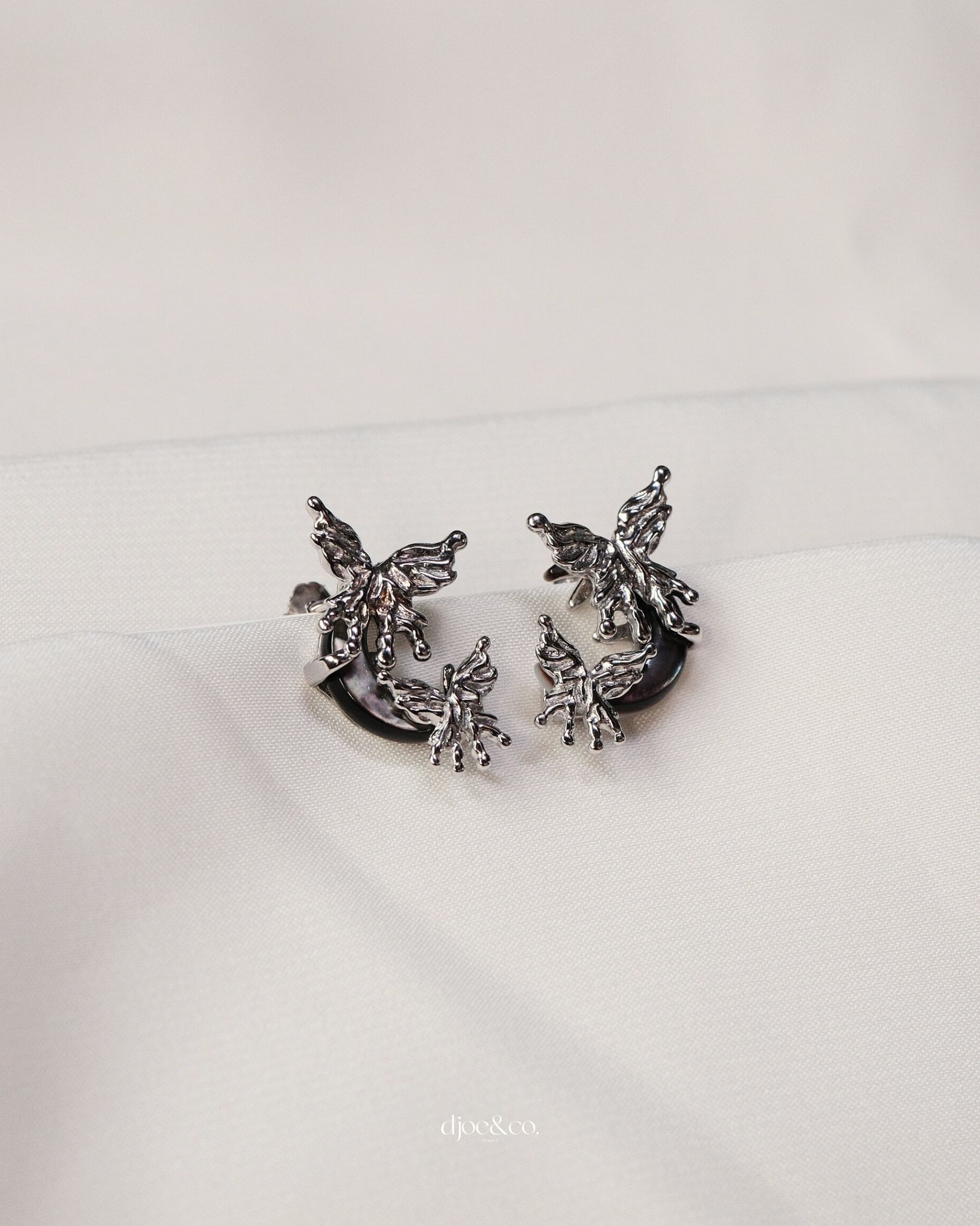 Lalatri Kelam Earrings