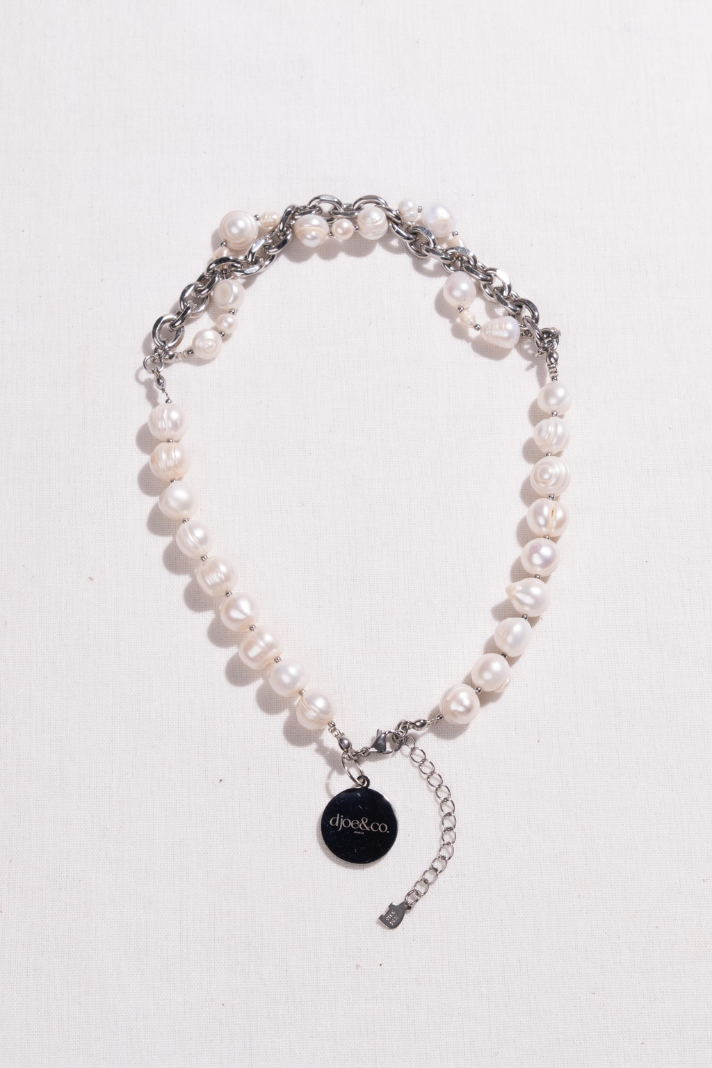 Adelyn - The Mid Pearl Necklace